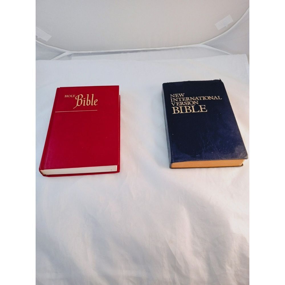 New International Version Bible - Zondervan & The Holy Bible KJV - ABS